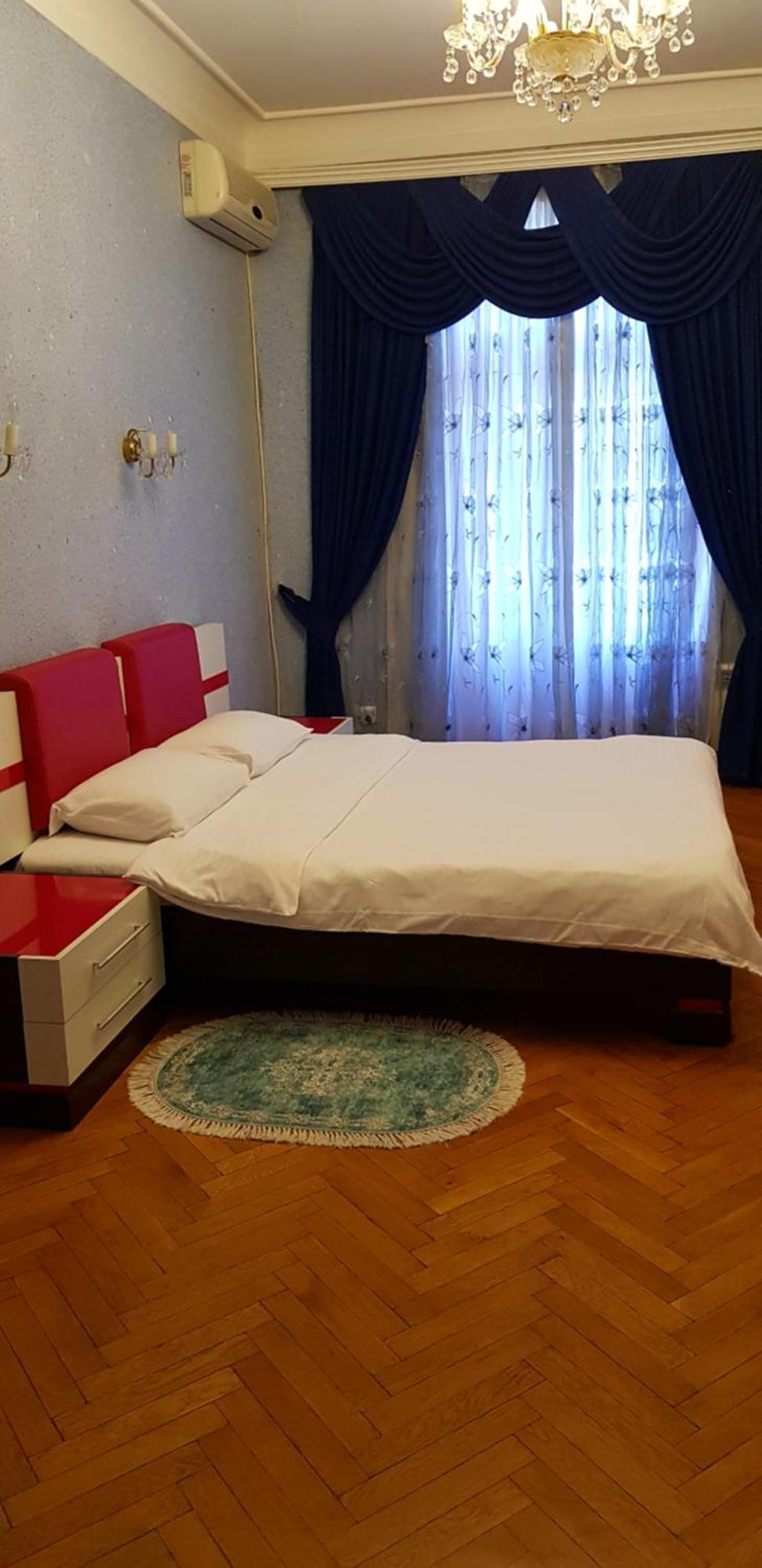 Formula Deluxe Apartment Sea View On Nizami Street Bakoe Buitenkant foto