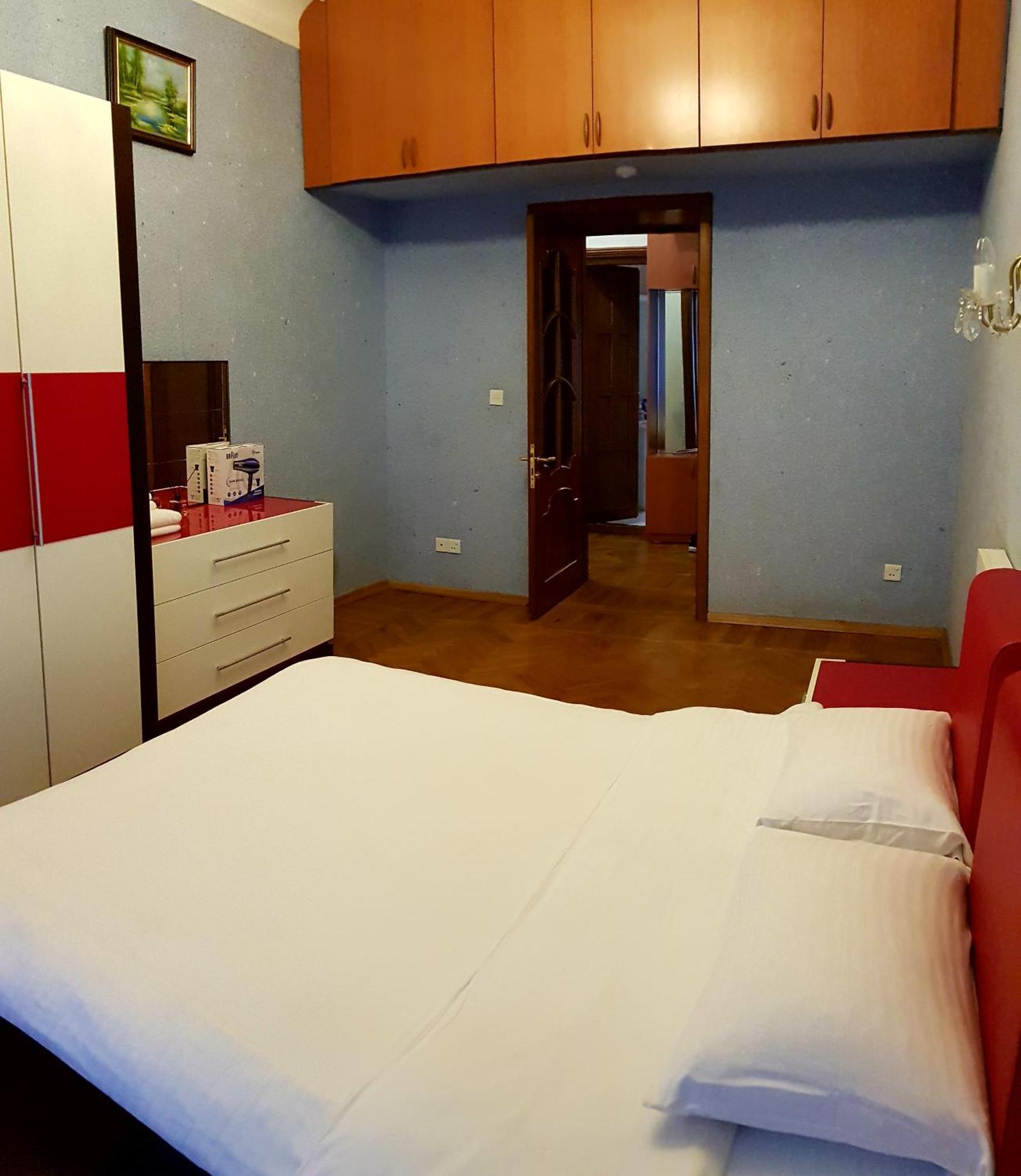 Formula Deluxe Apartment Sea View On Nizami Street Bakoe Buitenkant foto